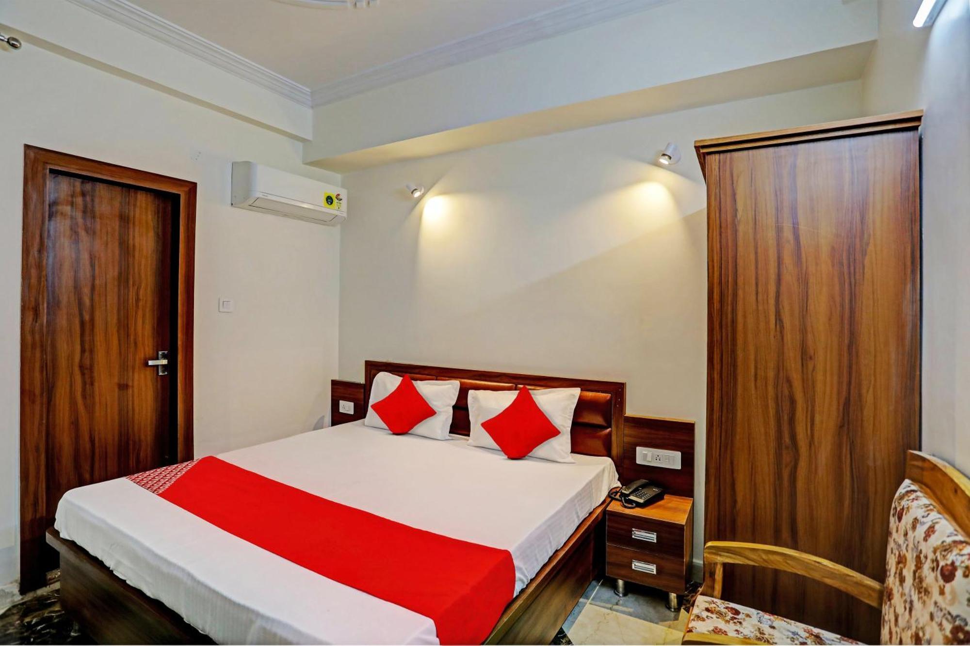 Hotel O Al Diwan Banquet And Suites Kanpur Eksteriør billede
