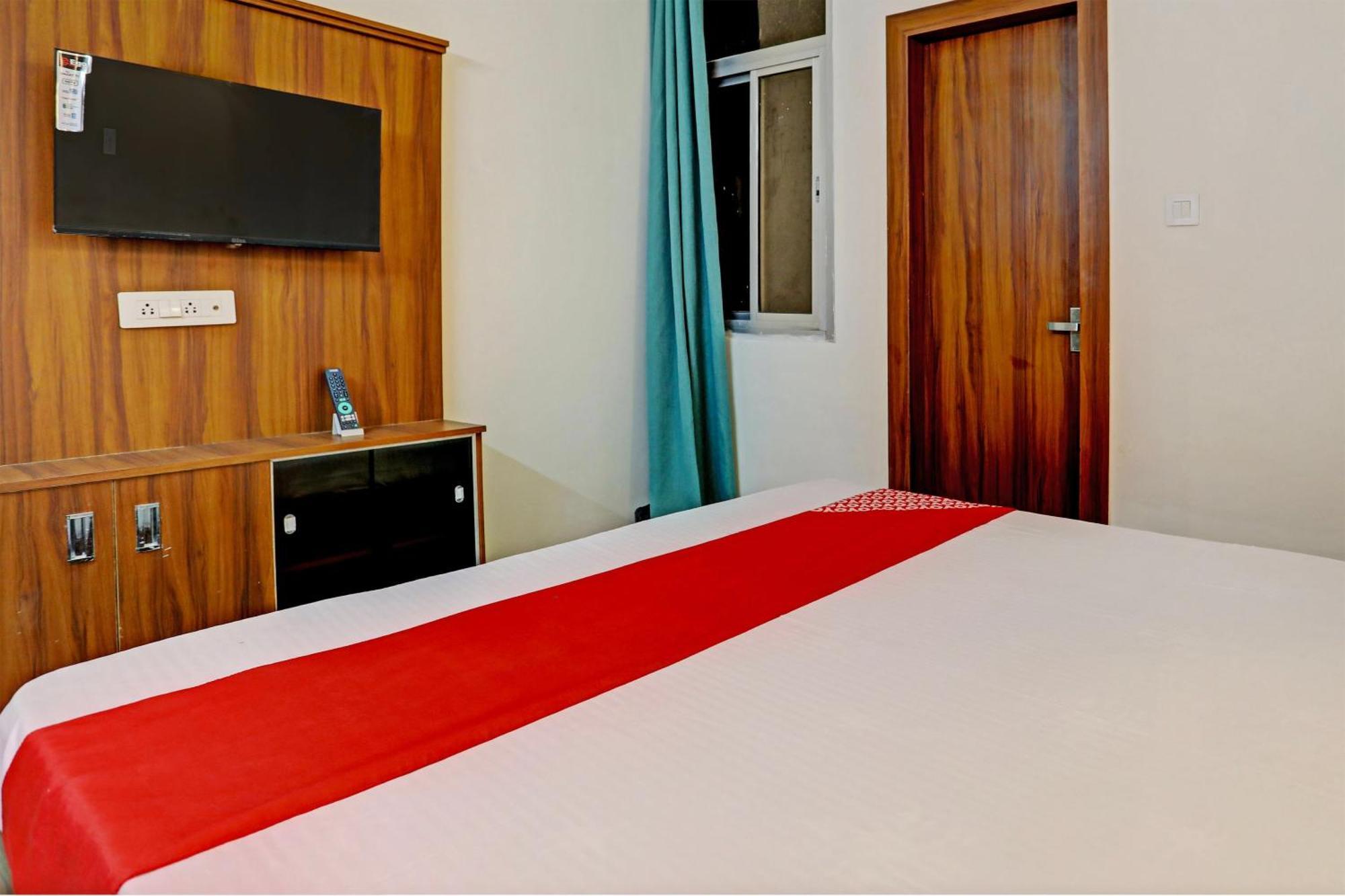 Hotel O Al Diwan Banquet And Suites Kanpur Eksteriør billede